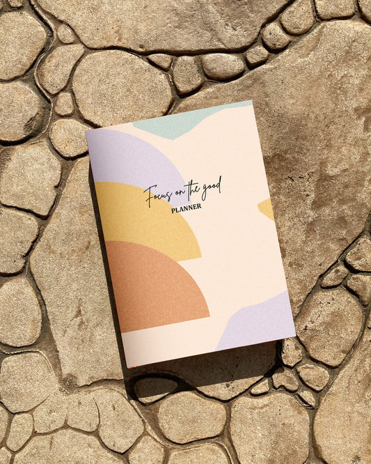 Softcover Undated Annual Planner  β Focus on the good | Freebies included