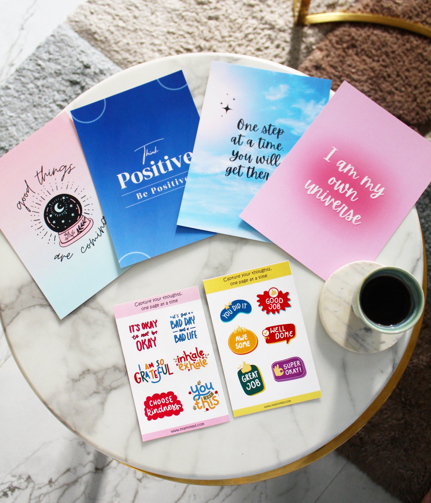 Daily Journal - White with Premium Gold Foiling | FREE Keychain, Posters & Stickers